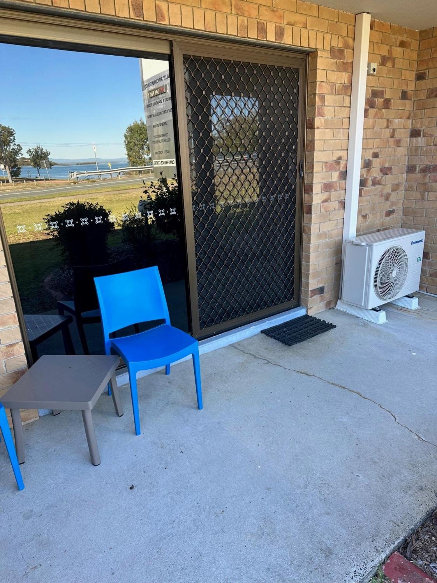 Bribie Waterways Motel Bongaree Esterno foto