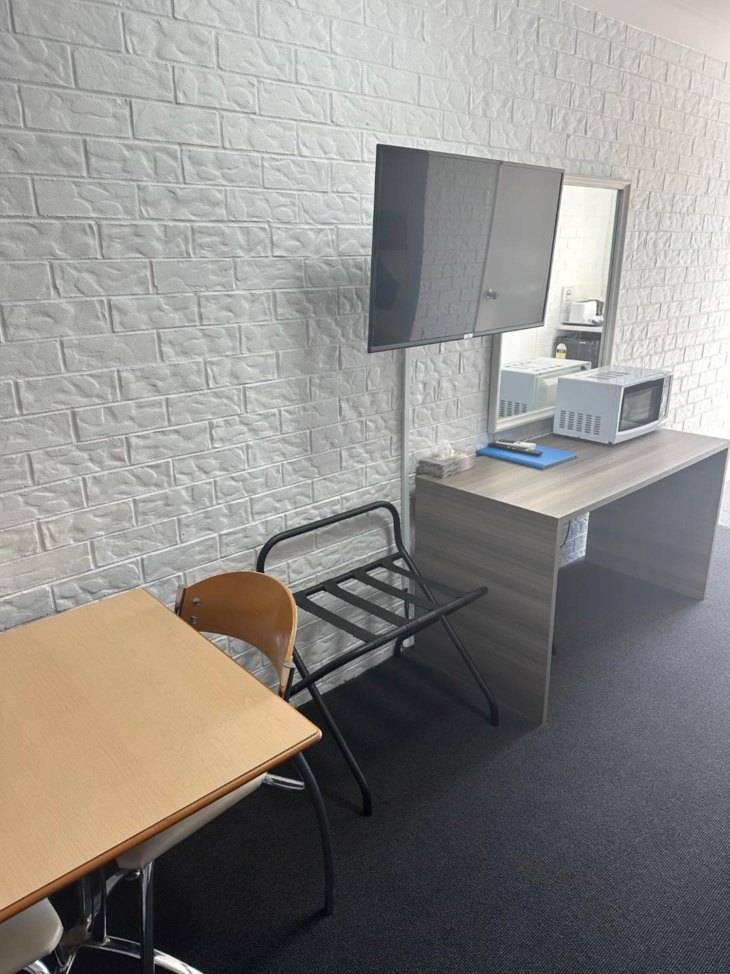 Bribie Waterways Motel Bongaree Esterno foto