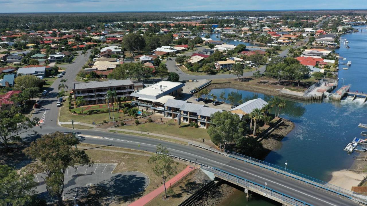 Bribie Waterways Motel Bongaree Esterno foto