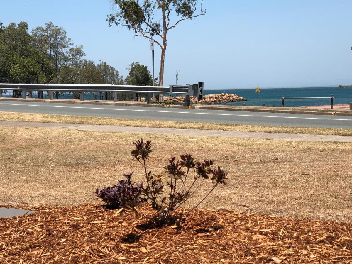 Bribie Waterways Motel Bongaree Esterno foto