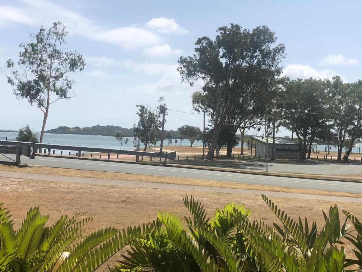 Bribie Waterways Motel Bongaree Esterno foto